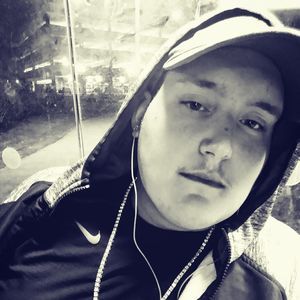 Meet your Posher, Ian